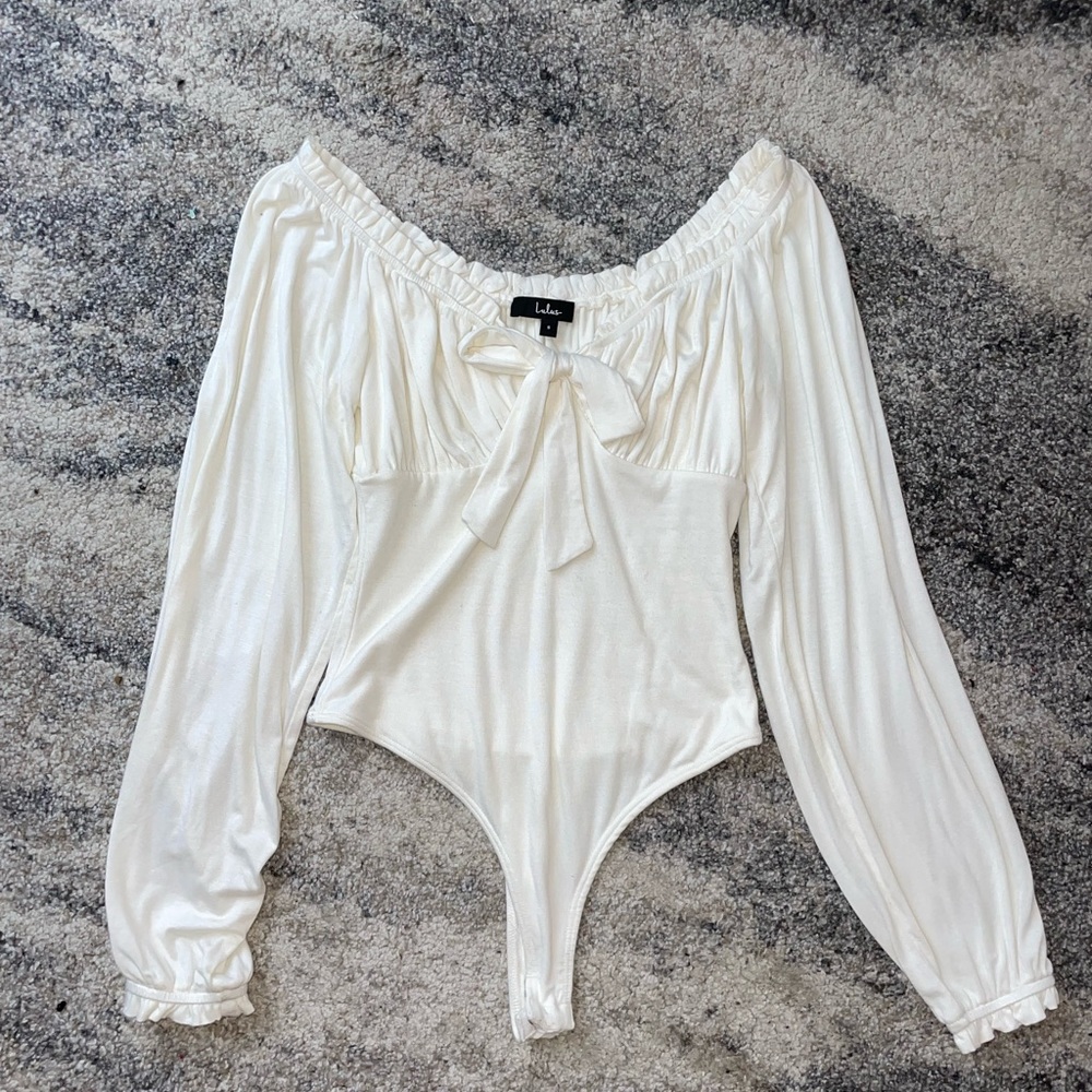 Romantic puff sleeve blouse
